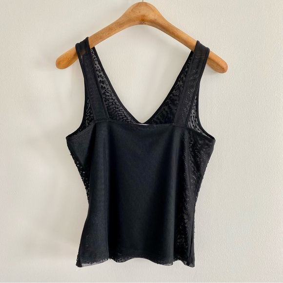 Chaudry Sports Black Sequin V Neck Tank - Picture 5 of 5